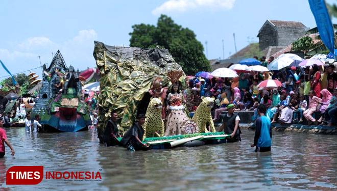 Puluhan Rakit Satwa Hiasi Carnival On The River 2018 