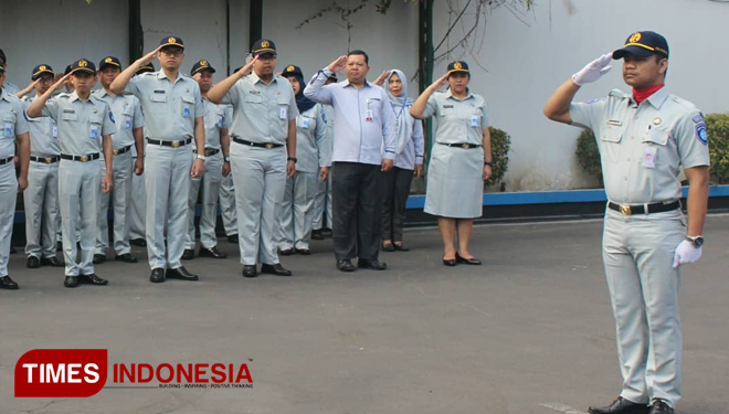 Peringati Sumpah Pemuda Jasa Raharja Ingatkan Karyawan Tak Ikut Sebar Hoaks Times Indonesia<script async src=