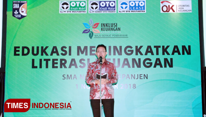 OTO Group Ajak SMA N 1 Kepanjen Pahami Literasi Keuangan - TIMES Indonesia