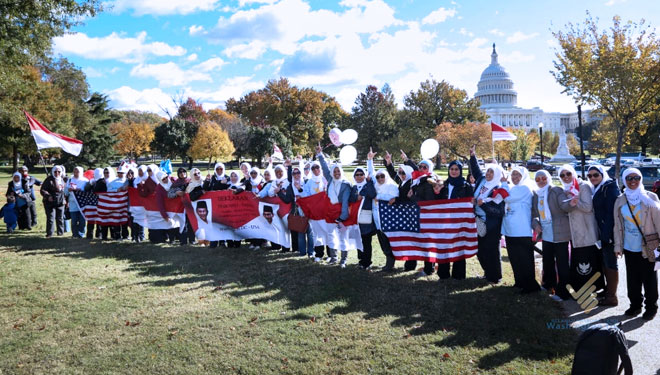 Prabowo-Sandi Volunteers during the Declaration at the Washington DC Building (PHOTO: Special)