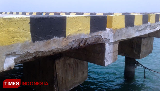 Kondisi Pelabuhan Batu Kerbuy di Pamekasan (FOTO: Munib/mg/TIMES Indonesia)