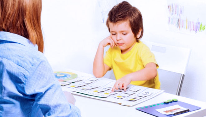Ilustrasi - Potensi anak autis bisa berkembang dengan baik jika diasah. (Foto: Shutterstock)