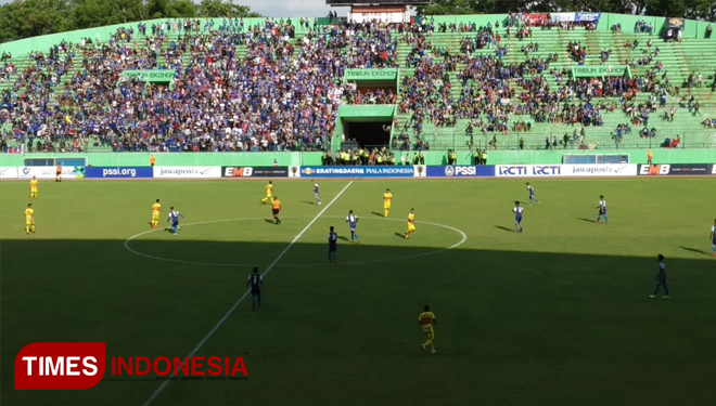 Pertandingan Arema FC melawan Persekam Metro FC. (FOTO: Imadudin M/TIMES Indonesia)