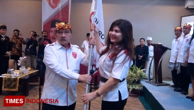 Antasari Azhar while inaugurating the management of the Jokowi Guard Province of Bali on Monday (11/26/2018). (PHOTO OF Gaddafi / Indonesian TIMES).