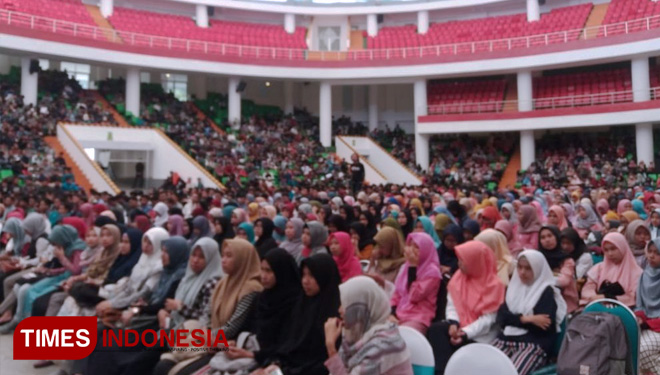 Keseruan-Gebyar-Seni-Inagurasi-Mahasiswa-Unisma-Malang..jpg