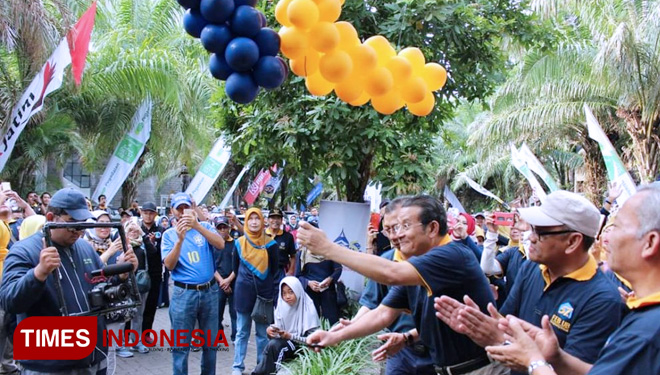Start Jalan Sehat Dipimpin Rektor UB dan Penyerahaan Doorprize. (FOTO: AJP TIMES Indonesia)
