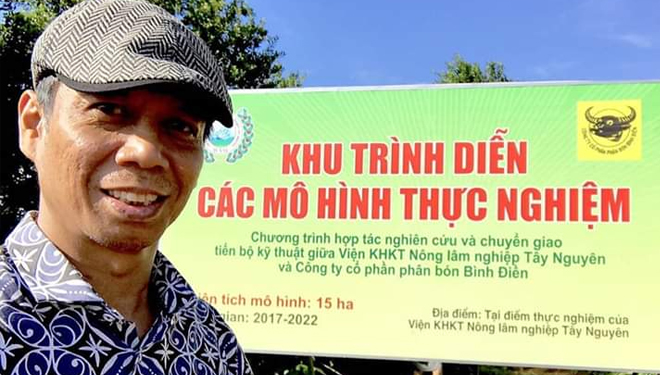 Pendiri Bondowoso Republik Kopi, ASH (Amin Said Husni) saat berada di sentra kopi di Vietnam, tepatnya di Buon Ma Thout ibu kota Provinsi Dahlak (FOTO: Istimewa)
