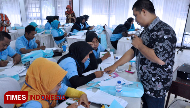Suasana Pelatihan para PKL yang diselenggarakan oleh BPWS, Selasa,(11/12/2018). (FOTO: Humas For TIMES Indonesia)