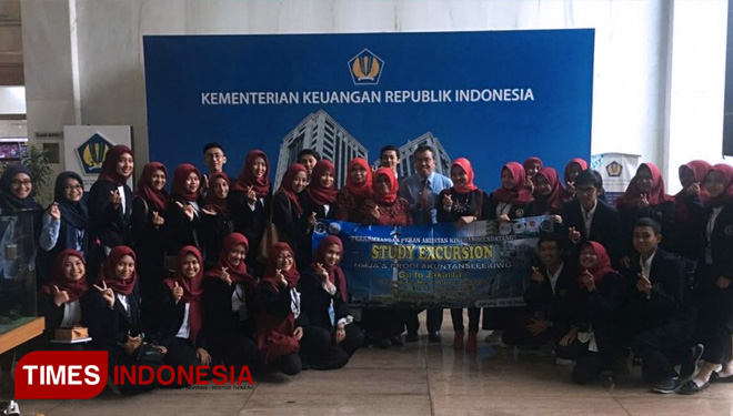 Akhiri Kunjungan di jakarta, HMJA FE UWG Malang Kunjungi Kemenkeu. (FOTO:AJP/TIMES lndonesia)