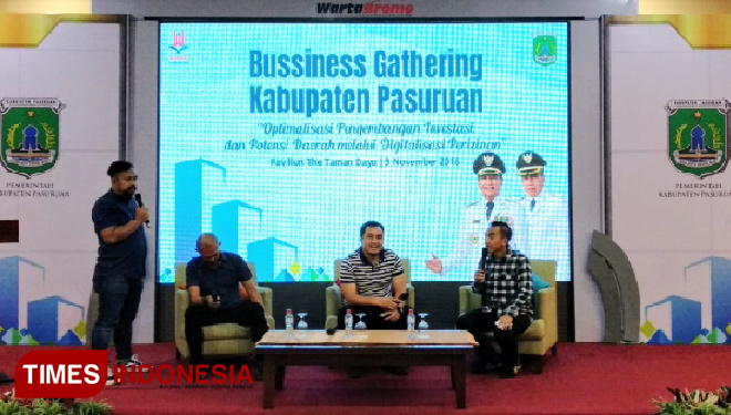 Bupati Pasuruan HM Irsyad Yusuf (kanan) pada gelaran temu pengusaha (business gathering) (FOTO: AJP/TIMES Indonesia)
