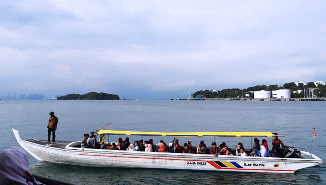 Boat Pancung sebagai sarana transportasi andalah warga dan wisatawan. (FOTO: Istimewa)