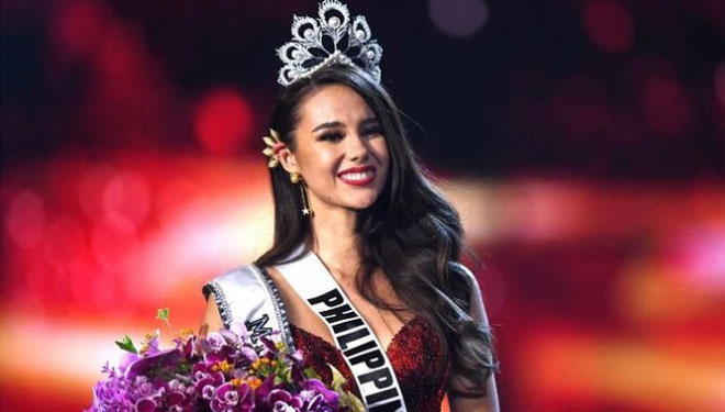 Catriona Gray dari Filipina, juara Miss Universe 2018 di malam grand final Miss Universe 2018 yang digelar di Bangkok, Thailand. (Foto: Lillian SUWANRUMPHA/AFP)