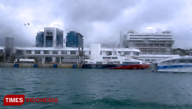 Dari Batam menuju Singapura dengan menggunakan jalur laut, kapal ferry. (FOTO: Fajar Rianto/TIMES Indonesia)