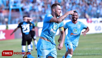 Wallace Tinggalkan Persela Lamongan?