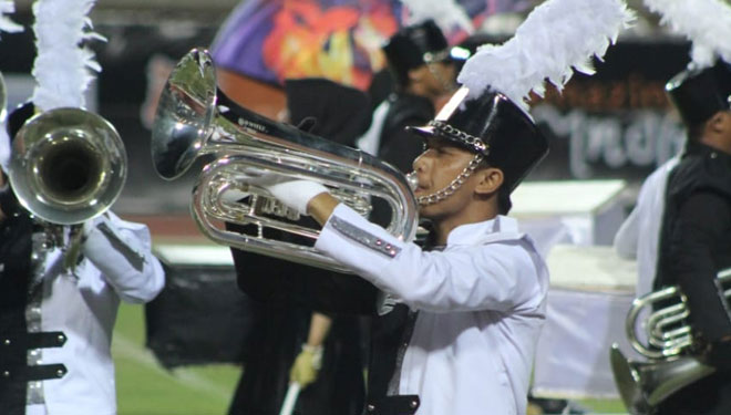 marching-band-uii-03.jpg
