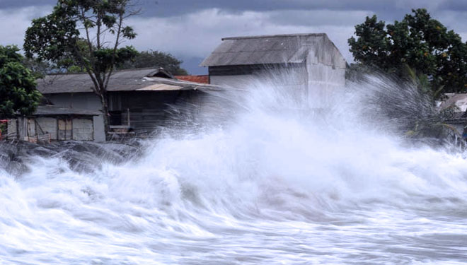 Tsunami Selat Sunda, Korban Meninggal 168 Orang - TIMES Indonesia