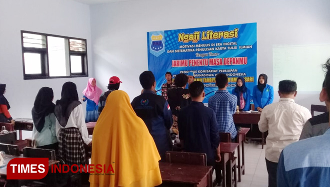 Suasana kegiatan Ngaji Literasi Digital oleh PK PMII STITTA Kabupaten Bondowoso, dalam rangka menghadapi Digitalisasi komunikasi (FOTO: Moh Bahri/TIMES Indonesia) 