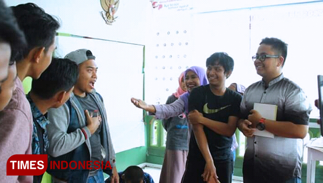 komunitas-Shining-Tuli-3.jpg
