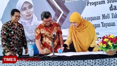 Mou Dengan Yayasan Rumah Peneleh Umg Menjadi Pioner Riset Kualitatif Di Gresik Times Indonesia
