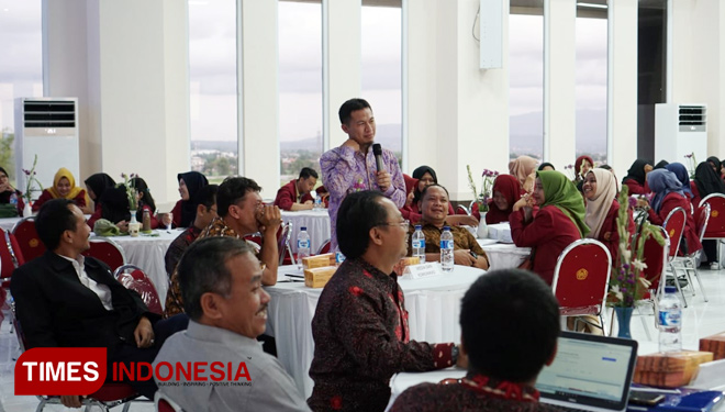 Indonesia-Anti-Adu-Domba-2.jpg