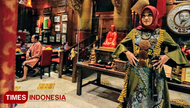 Desain batik dari AntiQue Batik Malang. (FOTO: Aditya Hendra edited by Dinda)