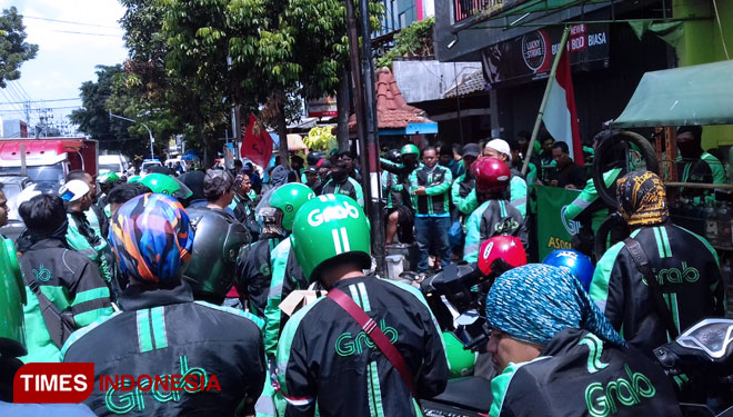 Aksi-Damai-Grab-Malang-Raya-d.jpg