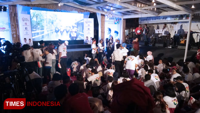 Suasana nobar di Rumah Aspirasi, Jl. Proklamasi, Menteng, Jakarta Pusat (Foto: Hasbullah/TIMES Indonesia)