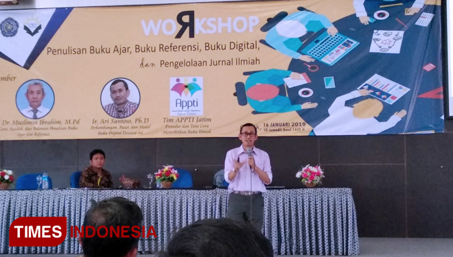 Kegiatan workshop nasional Penulisan Buku dan Pengelolaan Jurnal Ilmiah di Universitas Muhammadiyah Gresik. (FOTO: Humas Polbangtan Malang for TIMES Indonesia)