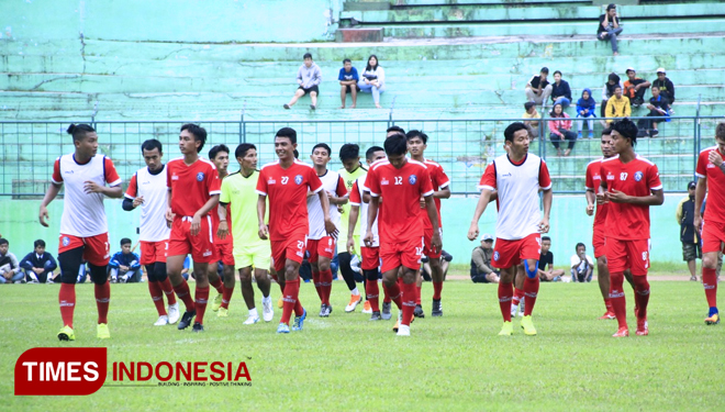 Arema FC saat menjalani sesi latihan di Stadion Gajayana Malang. (FOTO: Dok. TIMES Indonesia)