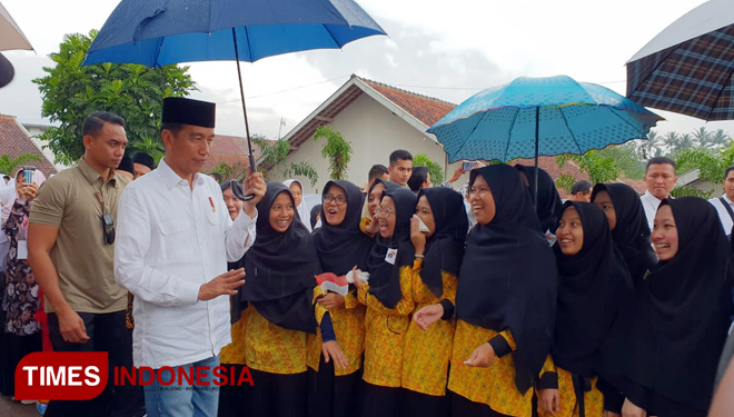 TIMES-Indonesia-Presiden-Jokowi-Minta-Pembangunan-Rusun-Ponpes-Dilanjutkan-2.jpg