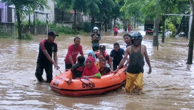 Banjir-Lamongan-2.jpg