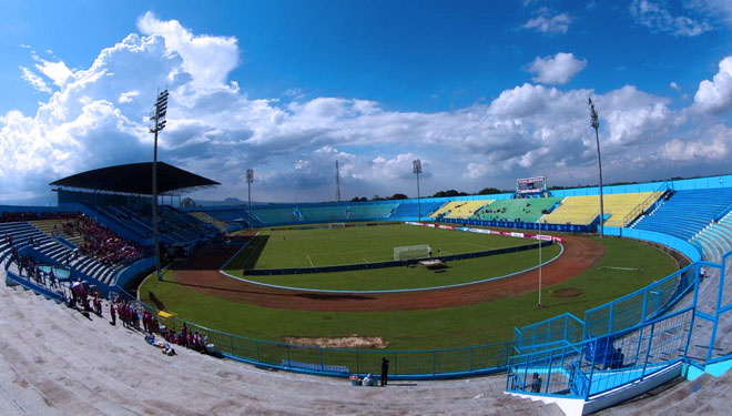 Tribun Stadion Kanjuruhan Malang (Foto: Pemkab Malang)