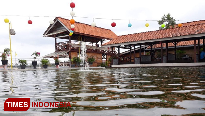 Daipong-Simpang-Blimbingsari-2.jpg