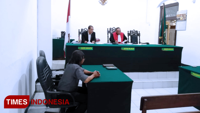 Suasana saat sidang gugatan praperadilan PT Ocean Petro Energy kepada Direktorat Jenderal Pajak (DJP) Jawa Timur II di Pengadilan Negeri (PN) Sidoarjo. (FOTO: RUdi/TIMES Indonesia)