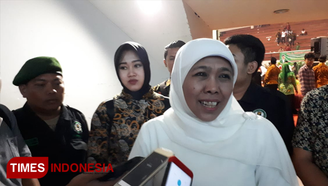 Khofifah sesat setelah menghadiri acara pembekalan saksi PPP di DBL Arena Surabaya, kamis,7/2/2019(FOTO:Nasrullah/TIMESIndonesia)