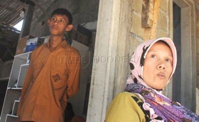 Kegigihan Siti Lianah Untuk Siswa Berkebutuhan Khusus
