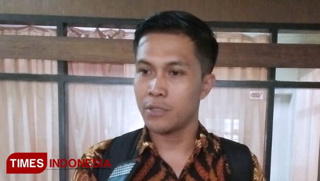 Zaiful Imam, Staff Marketing Bank Jatim cabang Bondowoso (FOTO: Moh Bahri/TIMES Indonesia) 