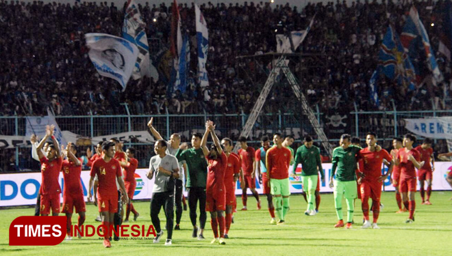 Arema-Timnas-Imbang-2.jpg