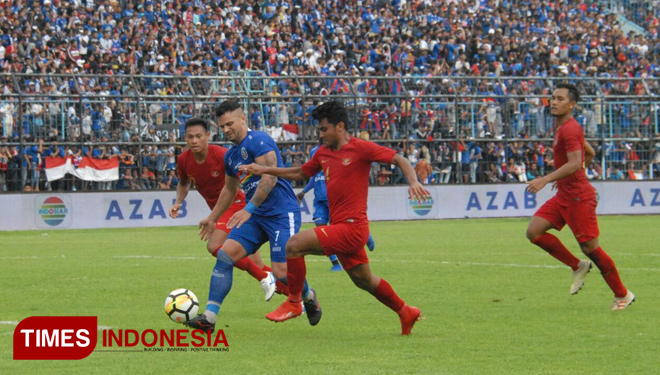 Pertandingan Uji coba Timnas U-22 dengan Arema FC (FOTO: Dokumen TIMES Indonesia)