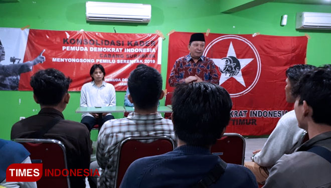 kegiatan-pemuda-demokrat-Indonesia-di-surabaya-a.jpg