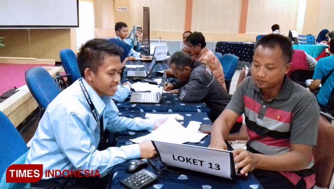 Suasana di Kantor Pelayanan Pajak Mojokerto (Foto: Ulfa/TIMES Indonesia)