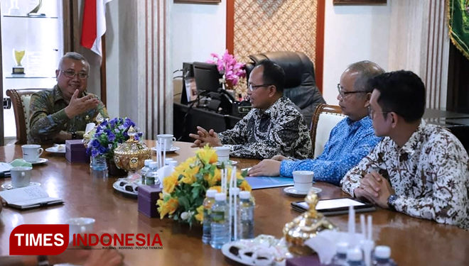 Rhe meeting between Suriname's ambassador and Bantul government. (PHOTO: Pemkab Bantul for TIMES Indonesia)