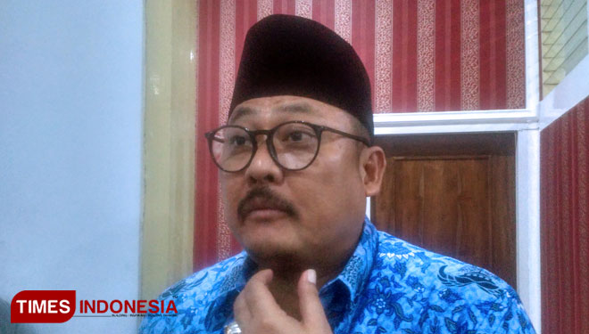 Wakil Bupati Bondowoso Irwan Bachtiar Rahmat usai memimpin rapat di Sabhabina I  gedung Pemda. (FOTO: Moh Bahri/TIMES Indonesia) 