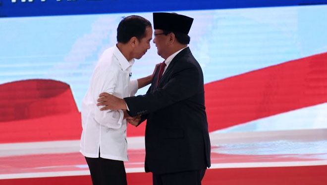 Jokowi - Prabowo saat debat Pilpres 2019. (FOTO: Istimewa)