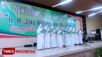 Sekitar 1500 Nyai di Wilayah Tapal Kuda Deklarasi untuk Duet Jokowi–KH Ma'ruf Amin
