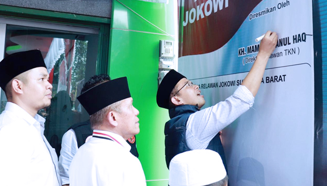 Direktur Relawan TKN Duet Jokowi-KH. Ma'ruf Amin, Maman Imanulhaq (foto: Arsip Maman)