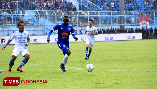 Arema-FC-vs-Persib-Bandung-a.jpg