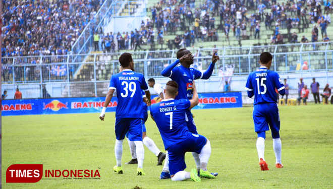 Pemain Arema FC saat Selebrasi. (FOTO: Dok. TIMES Indonesia)