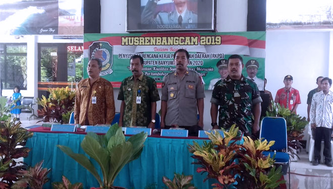 Forum Pimpinan Kecamatan Srono saat Musrenbangcam (Foto: Istimewa)