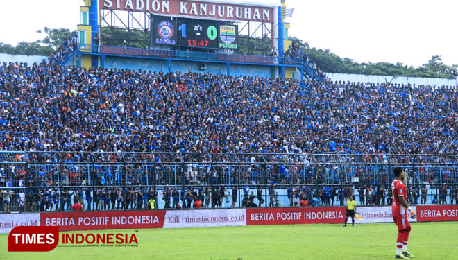 Suasana Stadion Kanjuruhan Kabupaten Malang (Foto: Tria Adha/TIMES Indonesia)